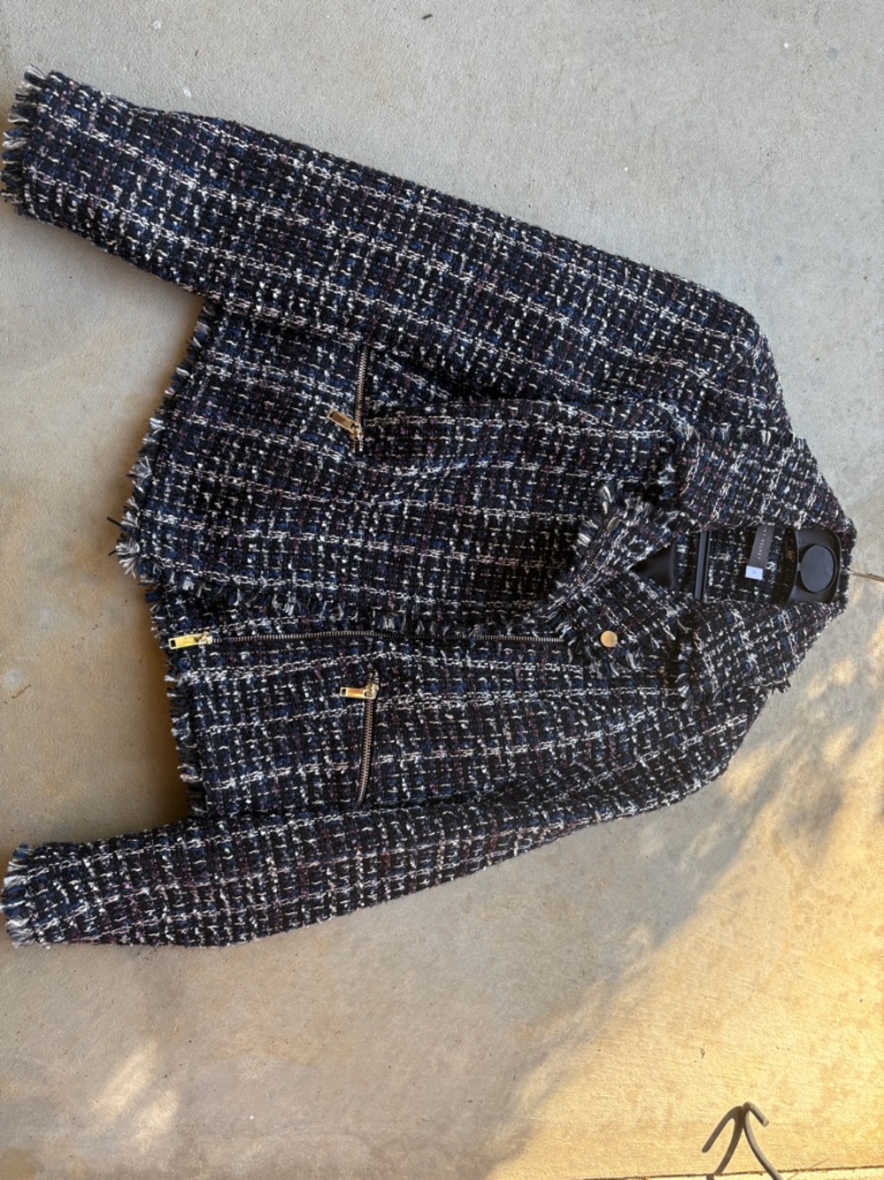 Mint Velvet women’s black/navy/mauve/white tweed cropped jacket. Sz 8 (US) 12UK